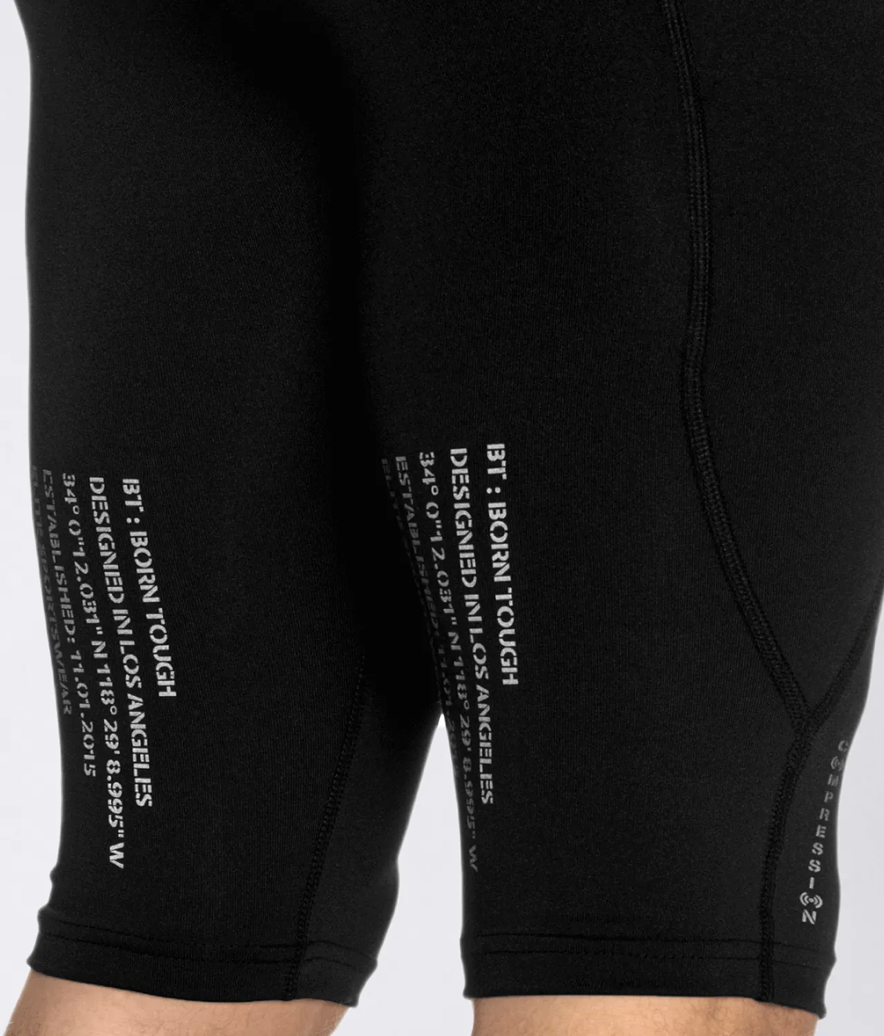 3900 . Compression Regular-Fit Pants - Black